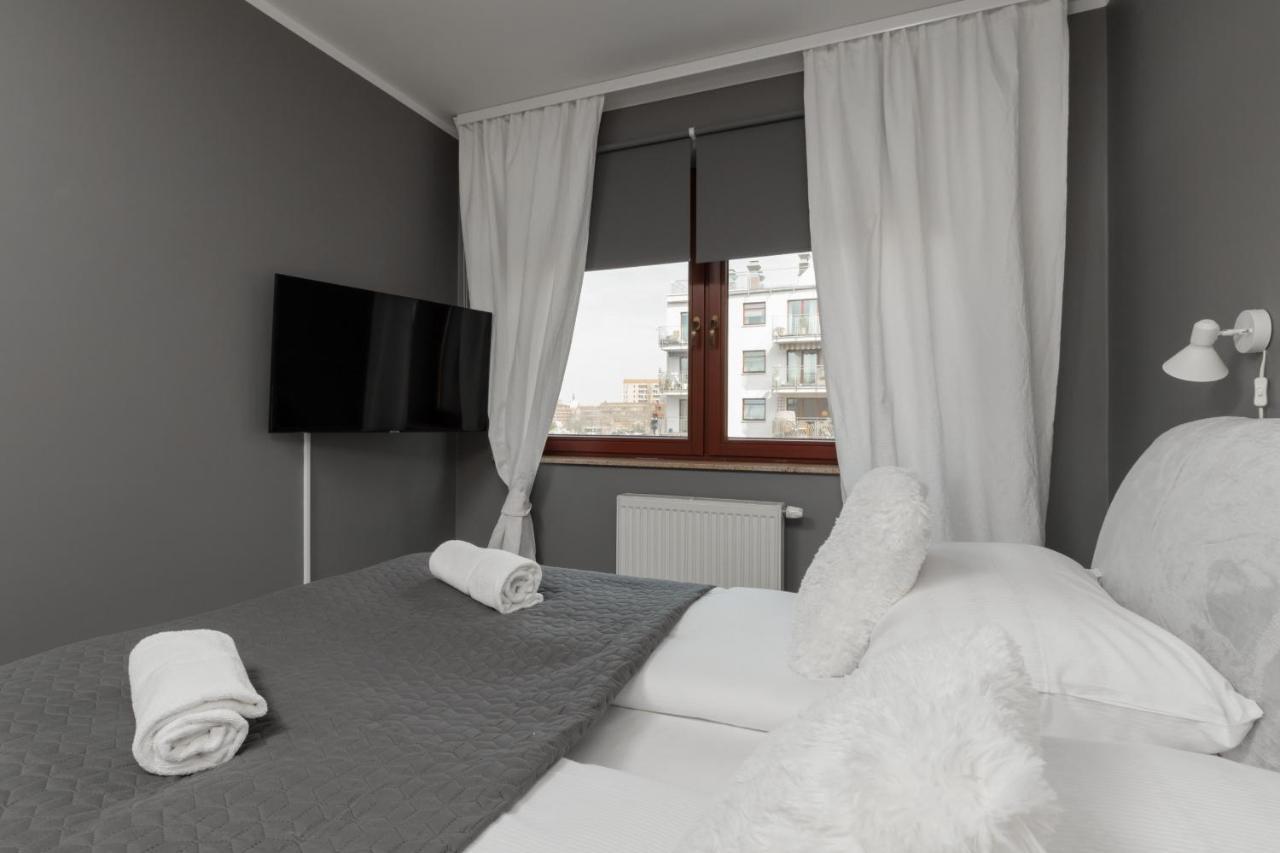 Lägenhet City Center With Balcony By Renters *